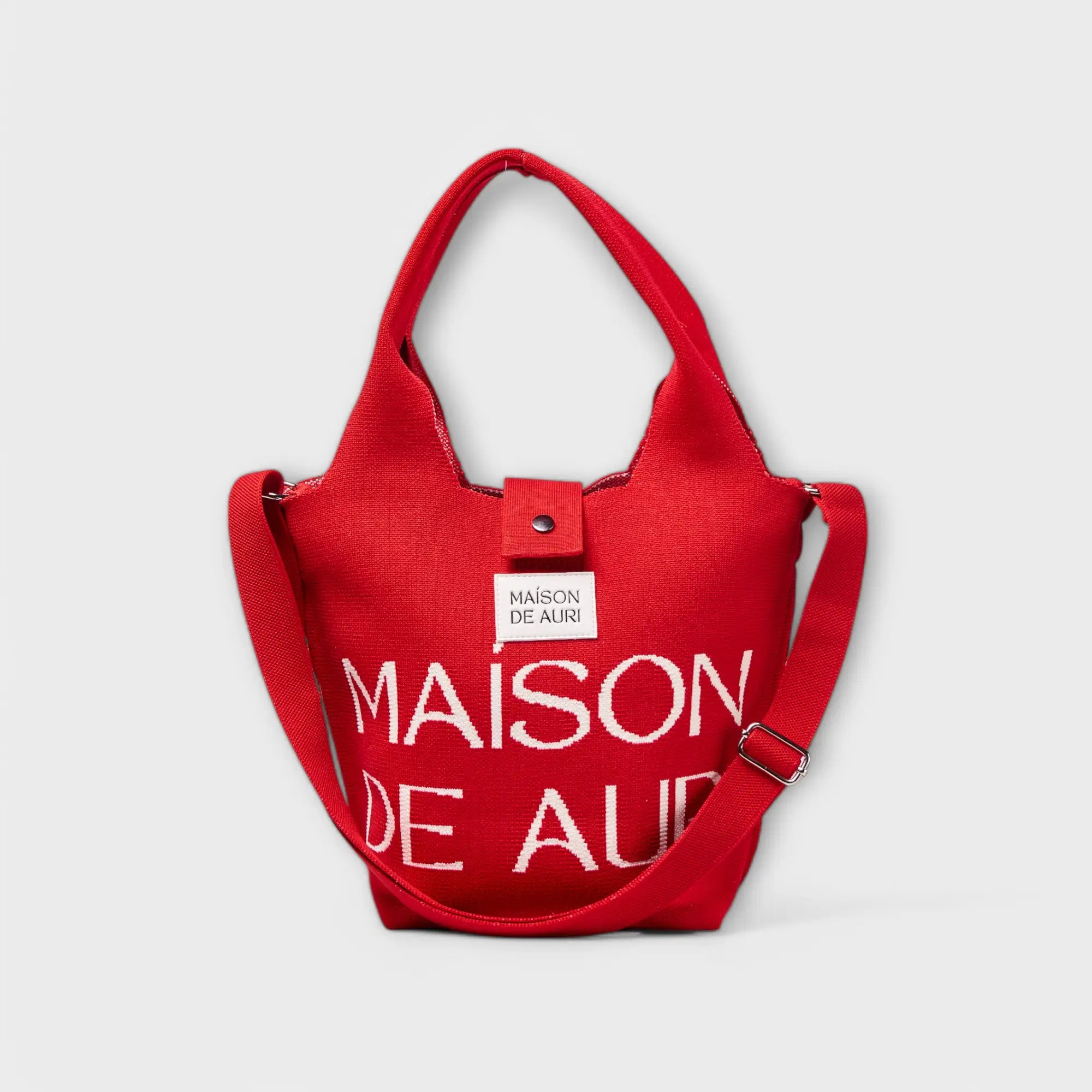 Maison de Auri: Poche Sport Red