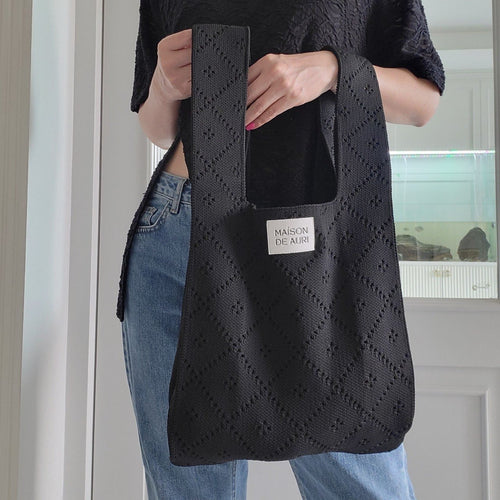 auri-jumbo-black