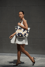 Maison de Auri: Poche Grande Happy Beige