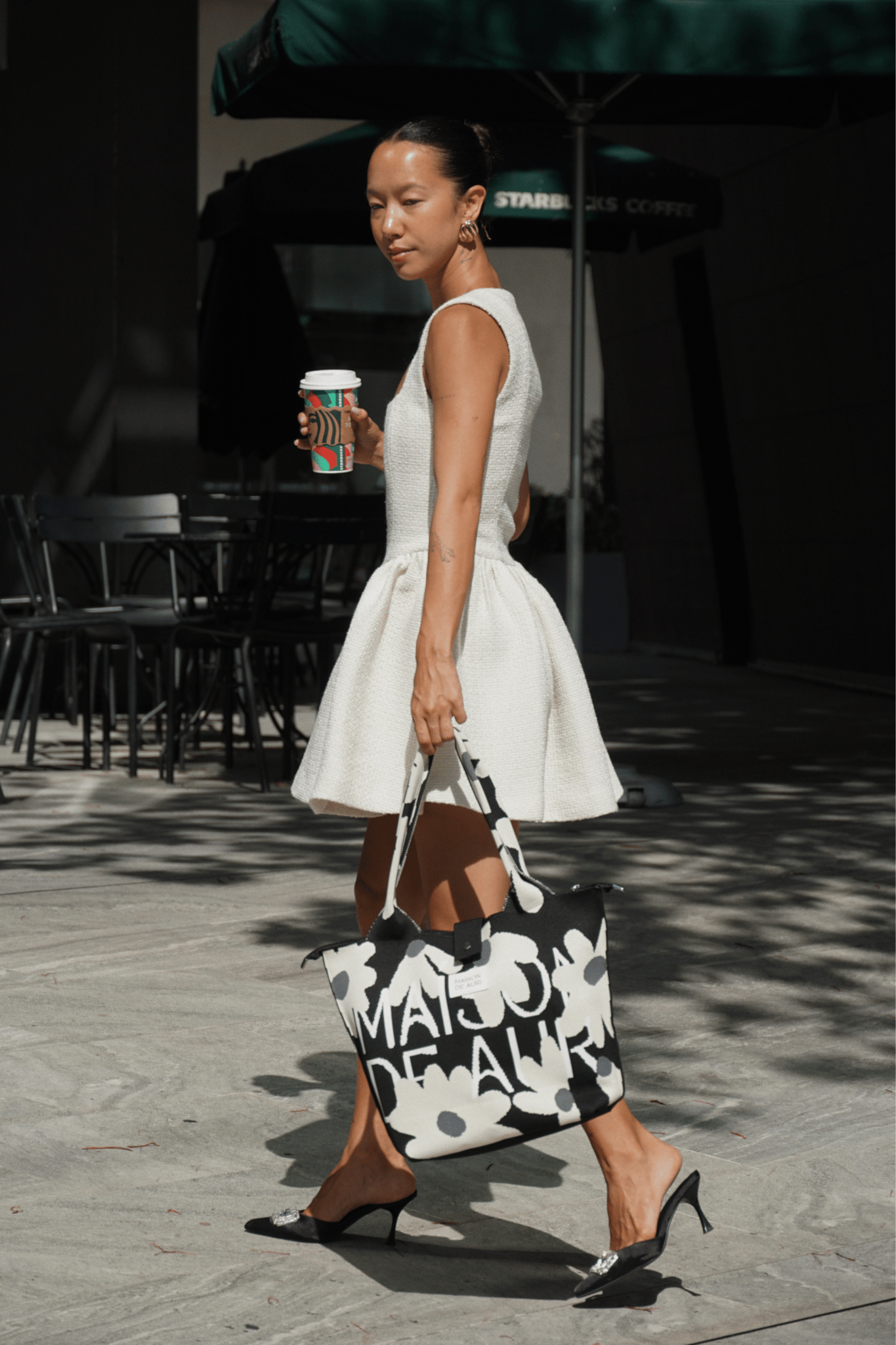 Maison de Auri: Poche Grande Happy Black